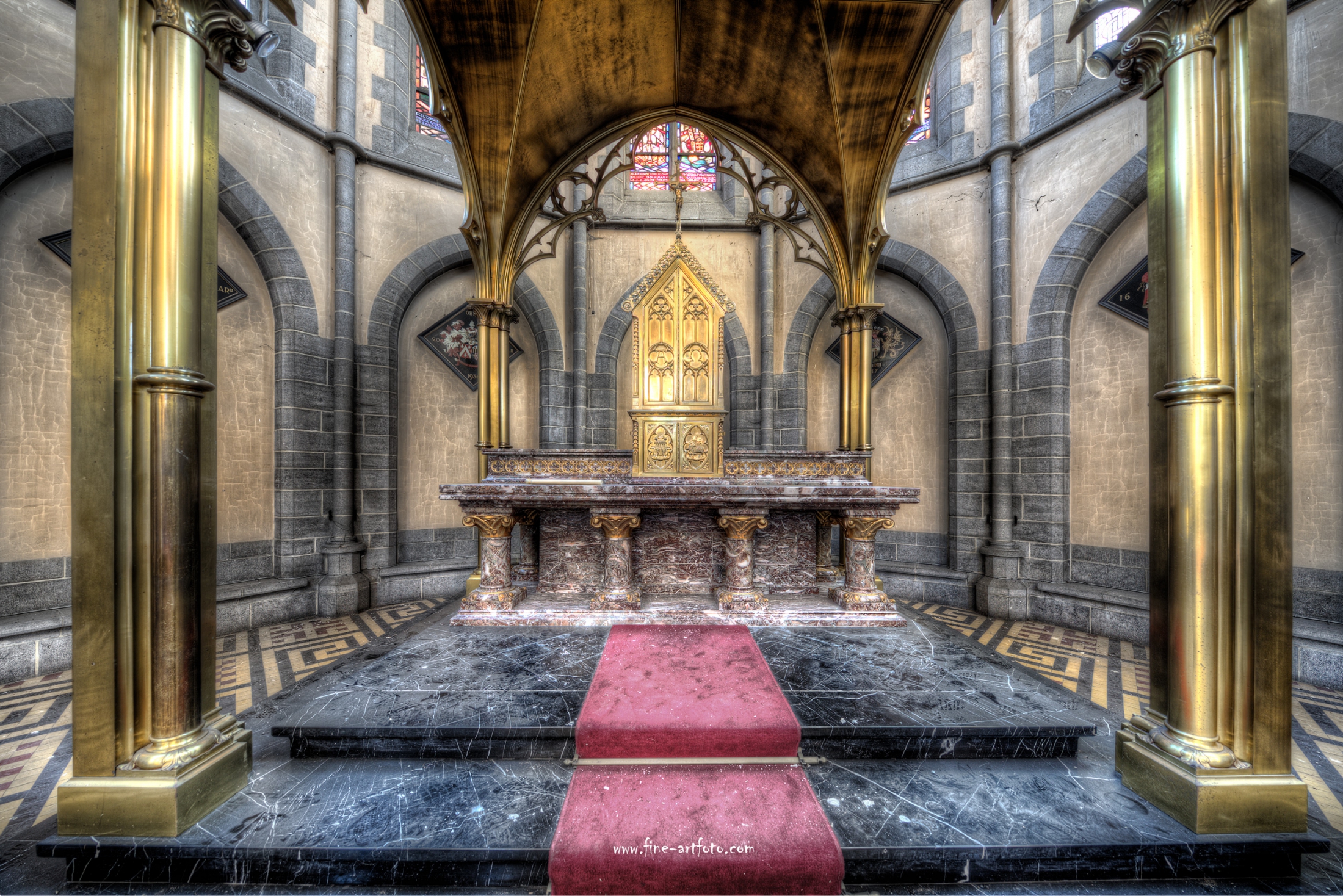Reverence Altar